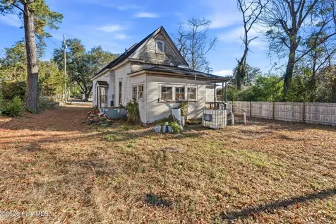 317 Mcdonald Avenue Hamlet NC 28345