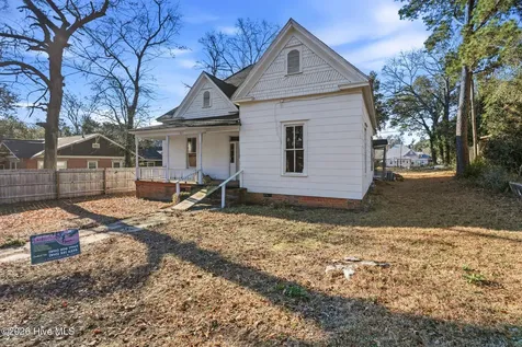 317 Mcdonald Avenue Hamlet NC 28345