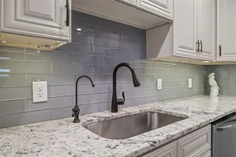 6110 Albatross Drive New Bern NC 28560