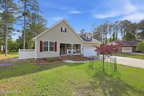 6110 Albatross Drive New Bern NC 28560