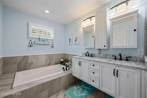 6110 Albatross Drive New Bern NC 28560