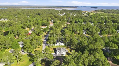 6110 Albatross Drive New Bern NC 28560