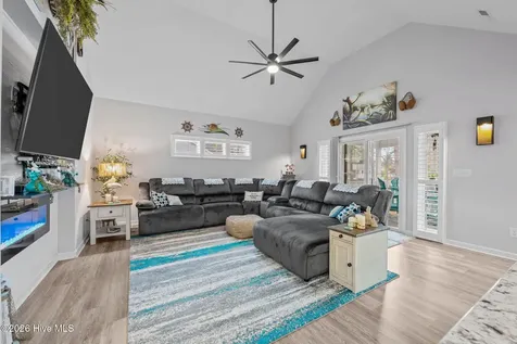 6110 Albatross Drive New Bern NC 28560