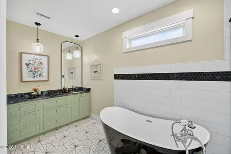 2706 Sea Vista Drive SW Supply NC 28462