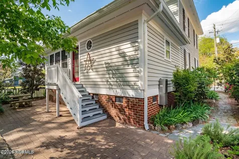 323 E 2nd Street Washington NC 27889