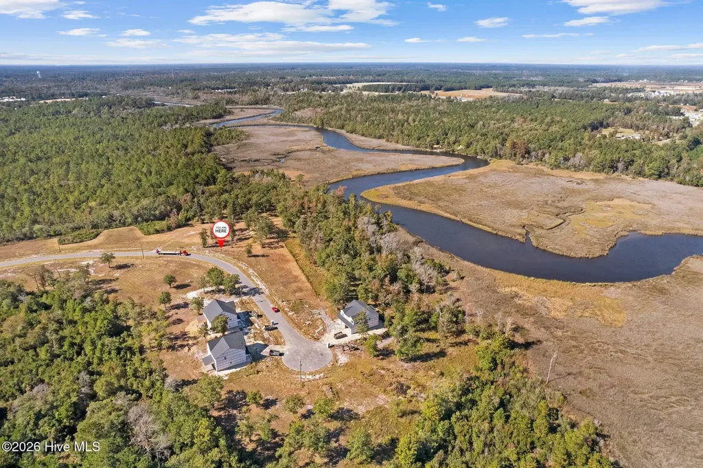 289 E Ivybridge Drive Hubert NC 28539