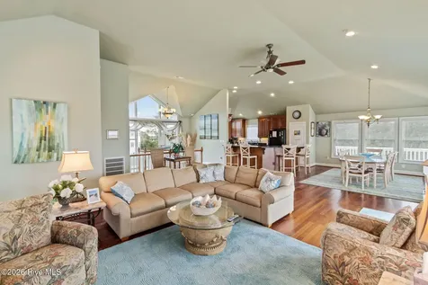 1274 Bear Foot Path Corolla NC 27927