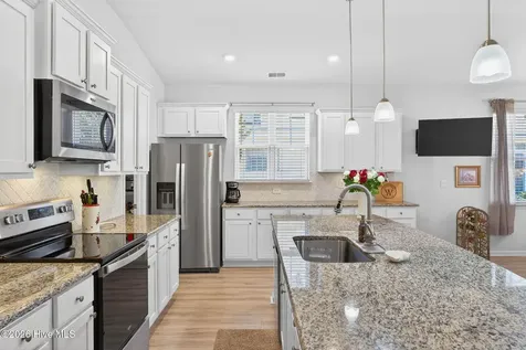 8711 Nottoway Avenue NW Calabash NC 28467