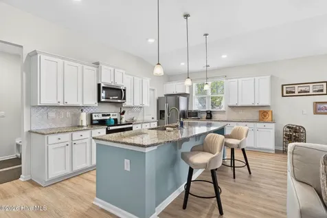 8711 Nottoway Avenue NW Calabash NC 28467
