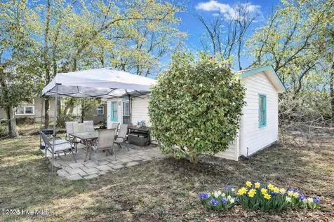 104 SE 16th Street Oak Island NC 28465