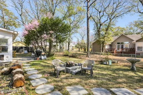 104 SE 16th Street Oak Island NC 28465