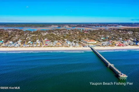 104 SE 16th Street Oak Island NC 28465