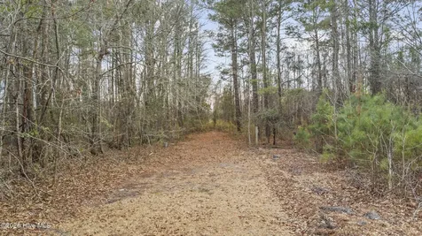 415 Country Acres Road Grifton NC 28530