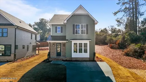 255 N Hale Street Southern Pines NC 28387