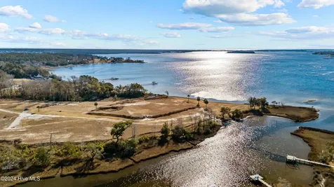 246 Amphitheater Drive Swansboro NC 28584