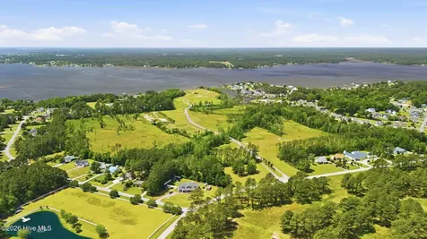 246 Amphitheater Drive Swansboro NC 28584