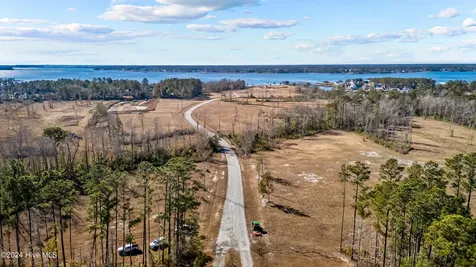 246 Amphitheater Drive Swansboro NC 28584