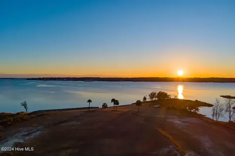 246 Amphitheater Drive Swansboro NC 28584