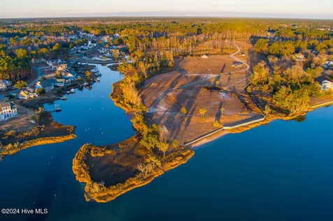 246 Amphitheater Drive Swansboro NC 28584
