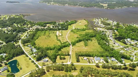 246 Amphitheater Drive Swansboro NC 28584