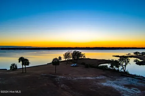 246 Amphitheater Drive Swansboro NC 28584