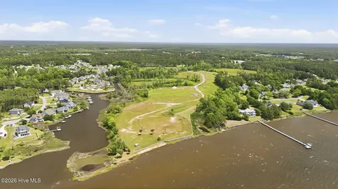 246 Amphitheater Drive Swansboro NC 28584
