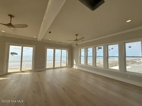 601 Ocean Drive Emerald Isle NC 28594