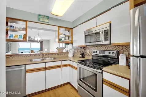 2112 Surfrider Court Kure Beach NC 28449