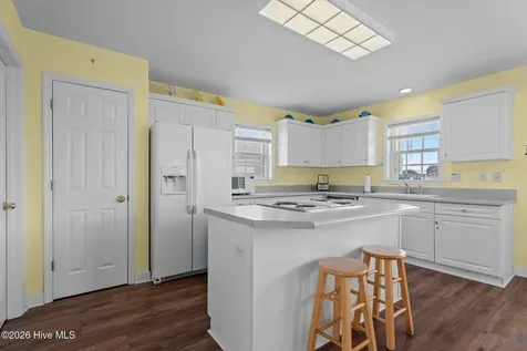 1301 N New River Drive Surf City NC 28445