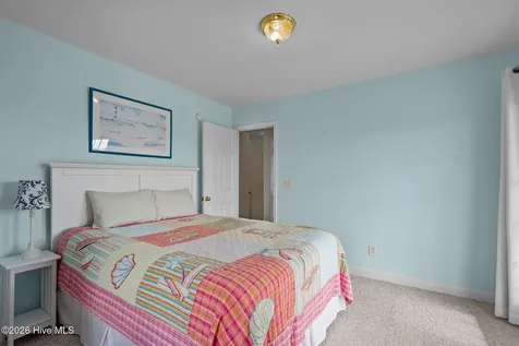 1301 N New River Drive Surf City NC 28445