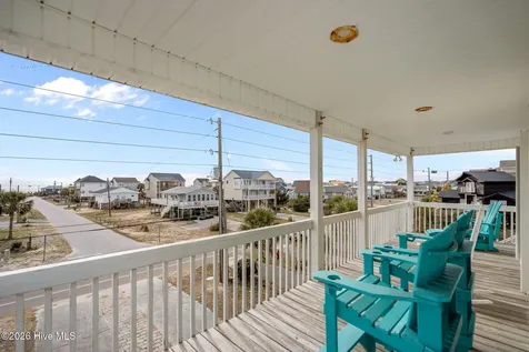 1301 N New River Drive Surf City NC 28445