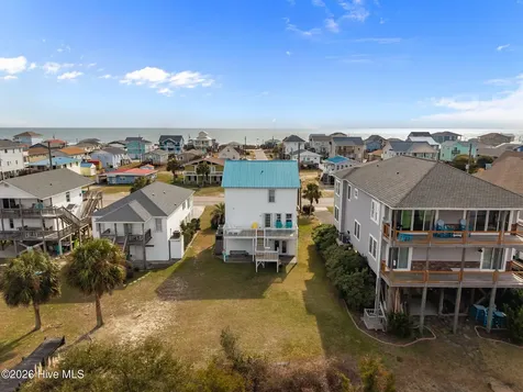 1301 N New River Drive Surf City NC 28445