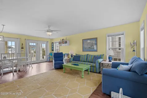1301 N New River Drive Surf City NC 28445