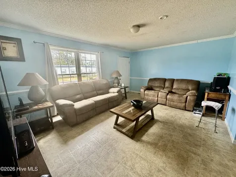 102 Earl Avenue Beaufort NC 28516