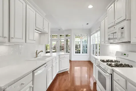 1009 N Sanderling Drive Leland NC 28451