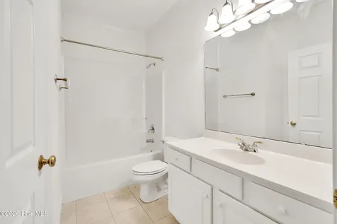 1009 N Sanderling Drive Leland NC 28451