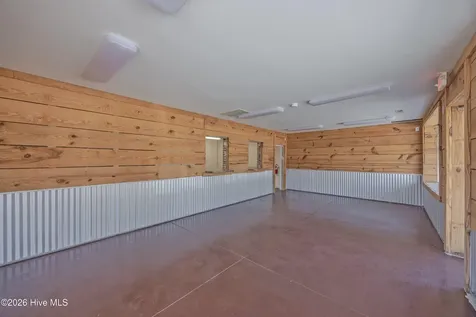 2735 Nc-41 Chinquapin NC 28521