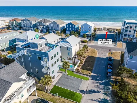 106 Charlotte Avenue Surf City NC 28445