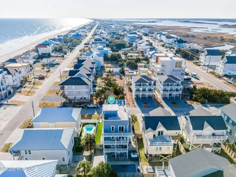 106 Charlotte Avenue Surf City NC 28445