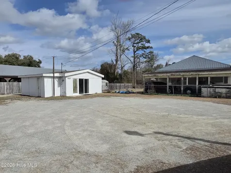 4009 Holly Shelter Road Castle Hayne NC 28429