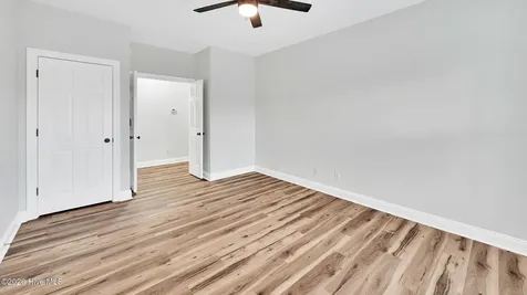 1922 Tara Court Greenville NC 27858