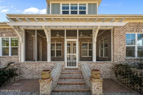407 Seascape Drive Sneads Ferry NC 28460