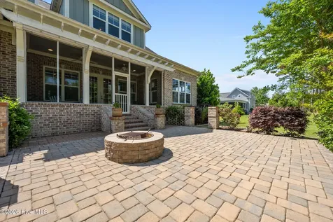 407 Seascape Drive Sneads Ferry NC 28460
