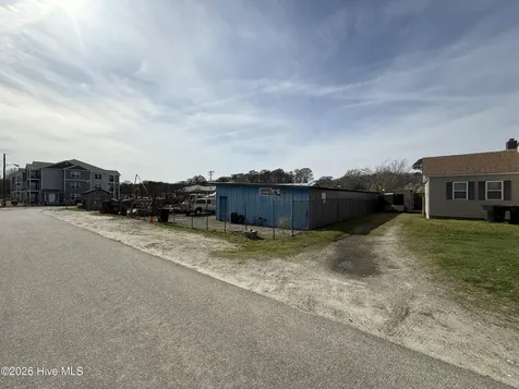 425 Sam Davis Street Elizabeth City NC 27909