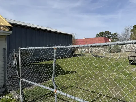 425 Sam Davis Street Elizabeth City NC 27909