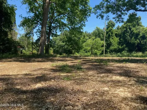 316 Bayview Road Bayview NC 27808