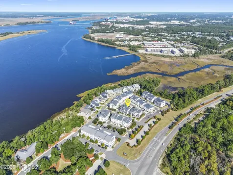 13 Hobie Run Wilmington NC 28412