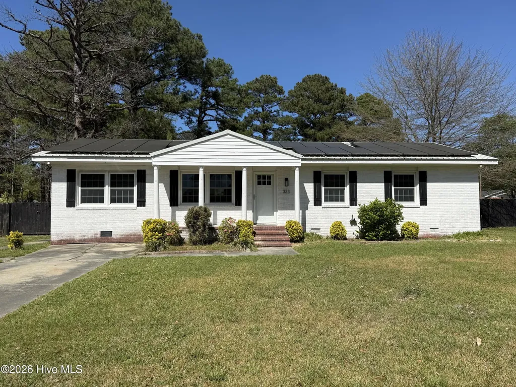 323 Cardinal Road Jacksonville NC 28546