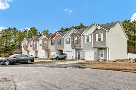 319 Cedar Island Trail Holly Ridge NC 28445