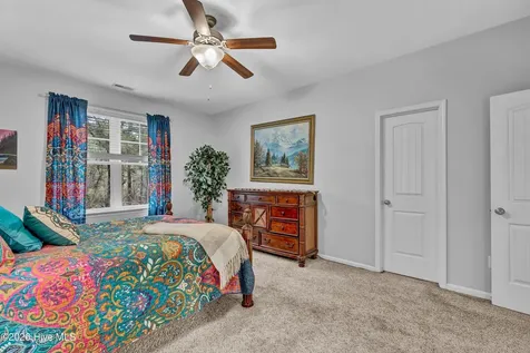 319 Cedar Island Trail Holly Ridge NC 28445